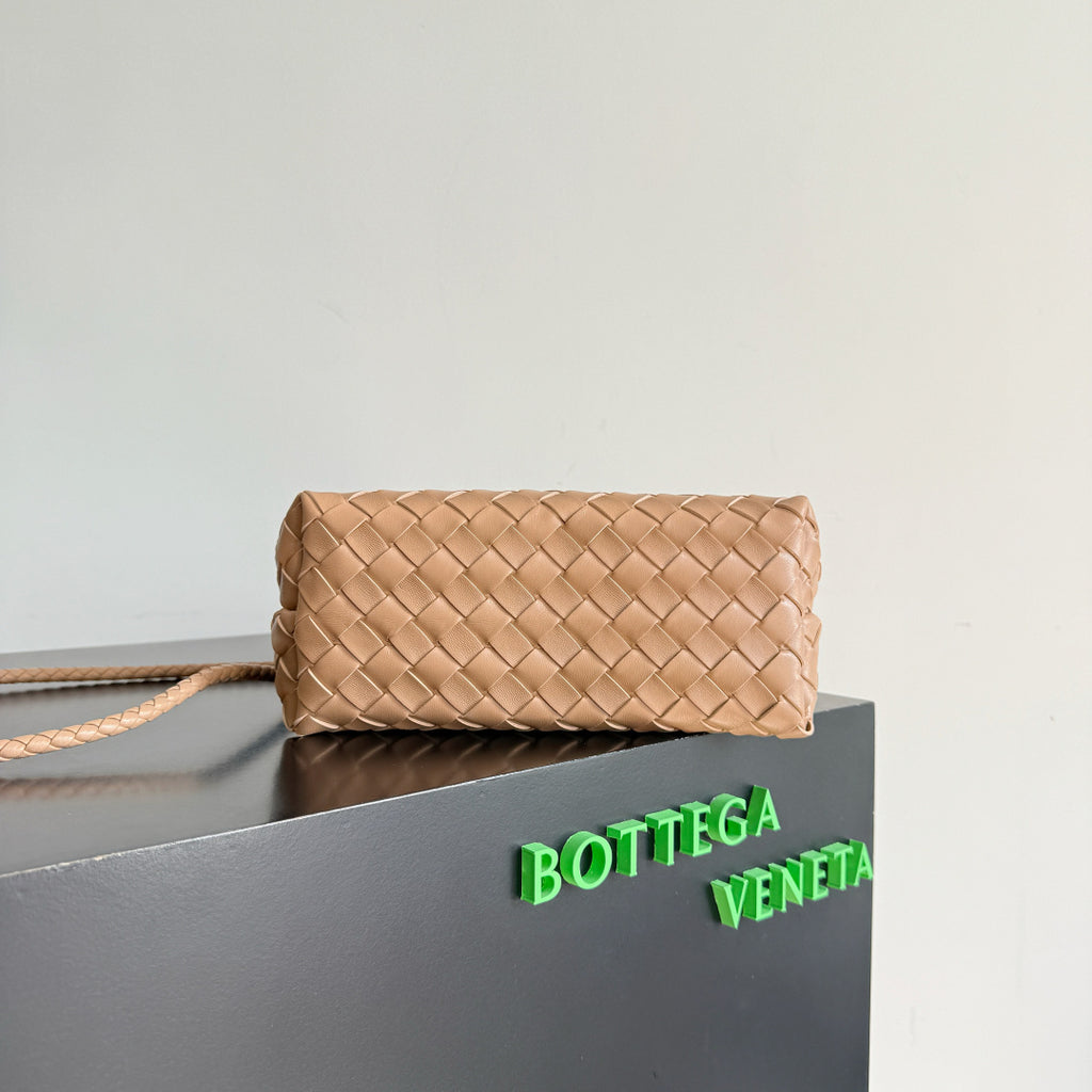 Bottega Veneta 743568 White & Brown Designer Handbag - detail image 4