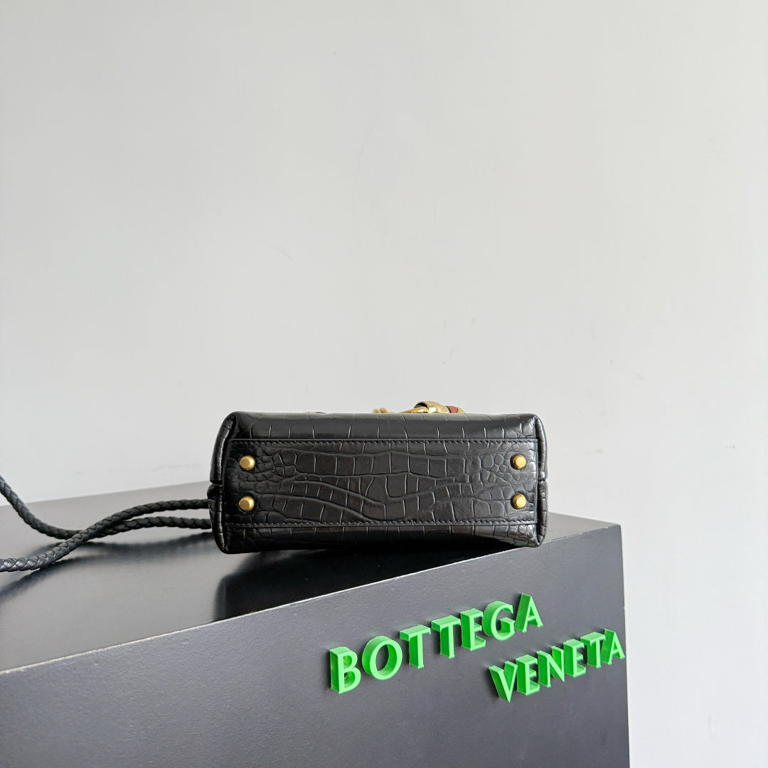 Bottega Veneta 777614 Black Mini Bag Edition 2 - detail image 4