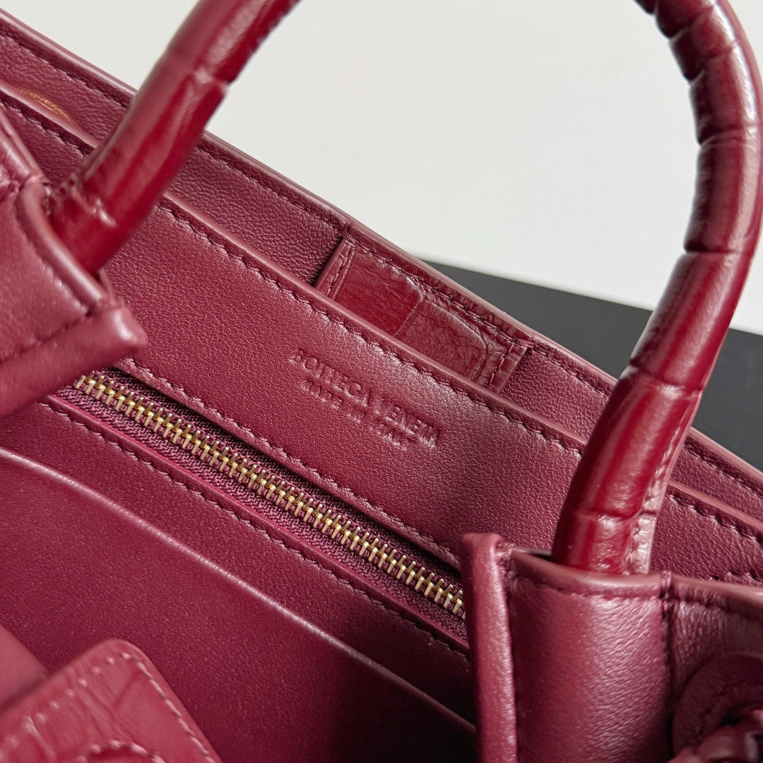 Bottega Veneta 777614 Red Mini Bag - detail image 8