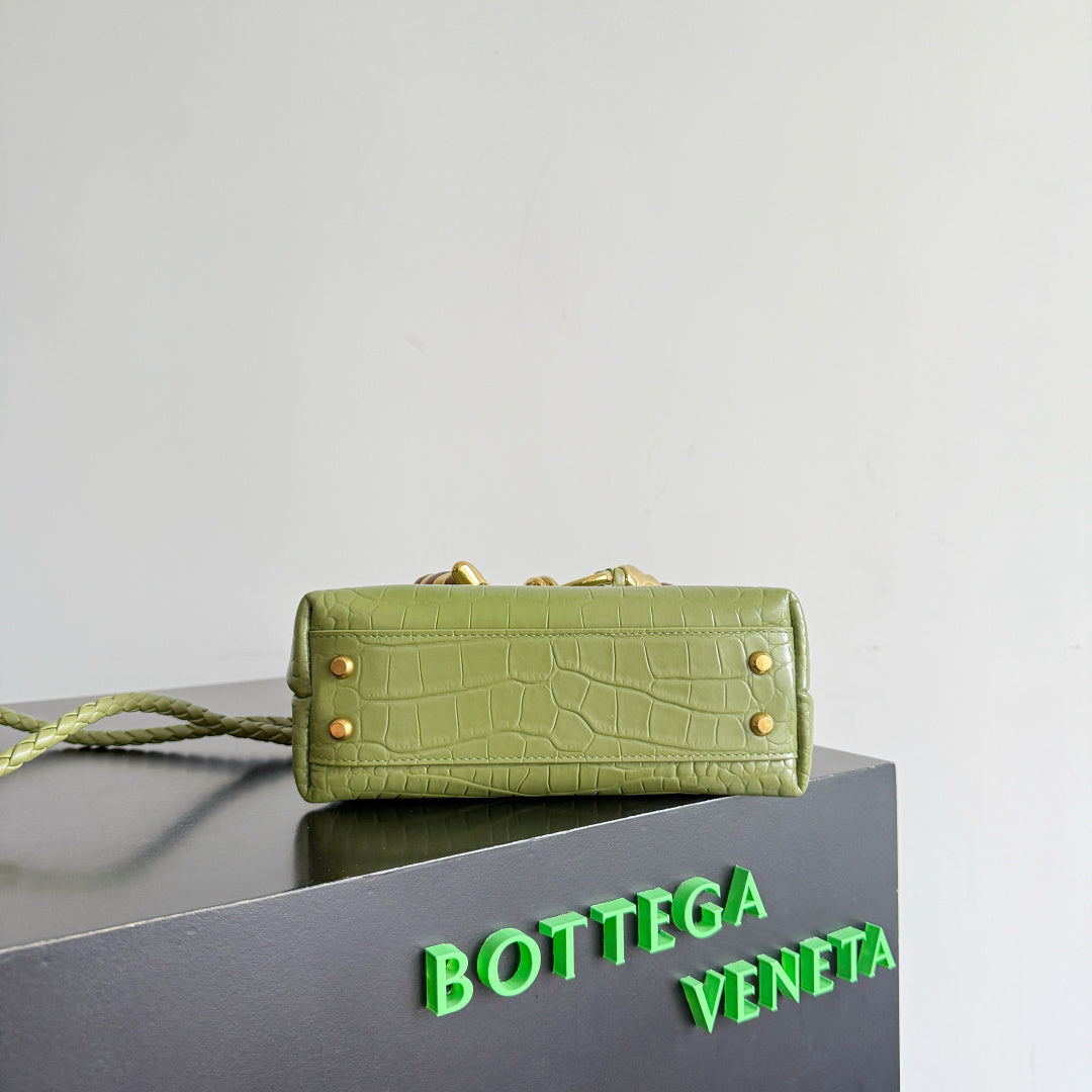 Bottega Veneta 777614 Olive Green Mini Bag - detail image 4