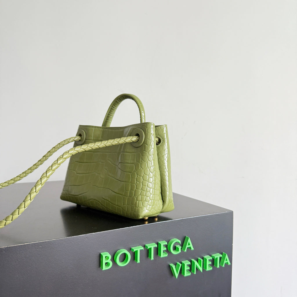 Bottega Veneta 777614 Olive Green Mini Bag - detail image 2
