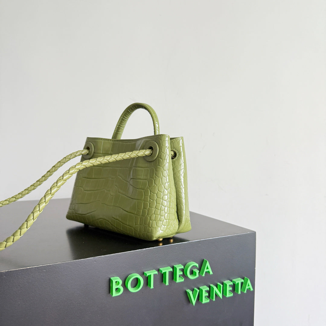 Bottega Veneta 777614 Olive Green Mini Bag - detail image 2