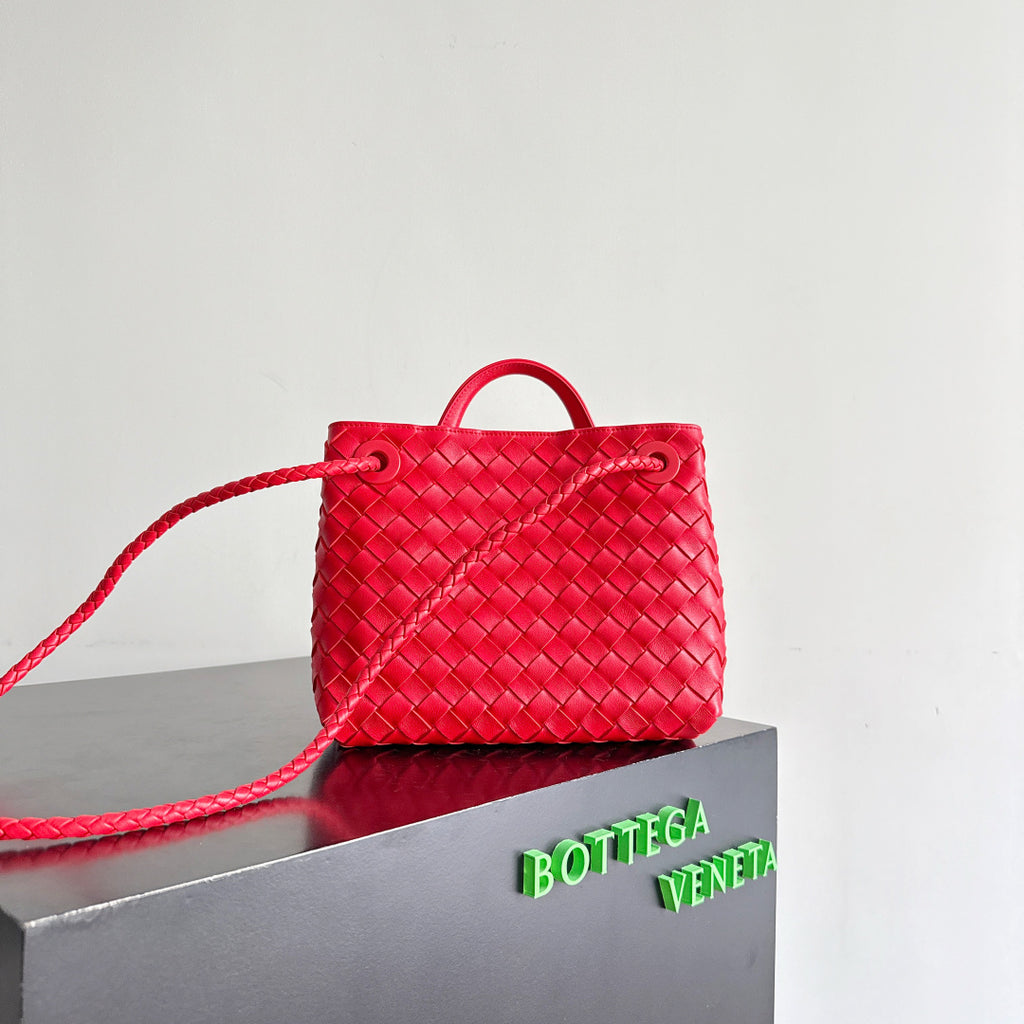 Bottega Veneta 743568 Red Designer Handbag - detail image 2