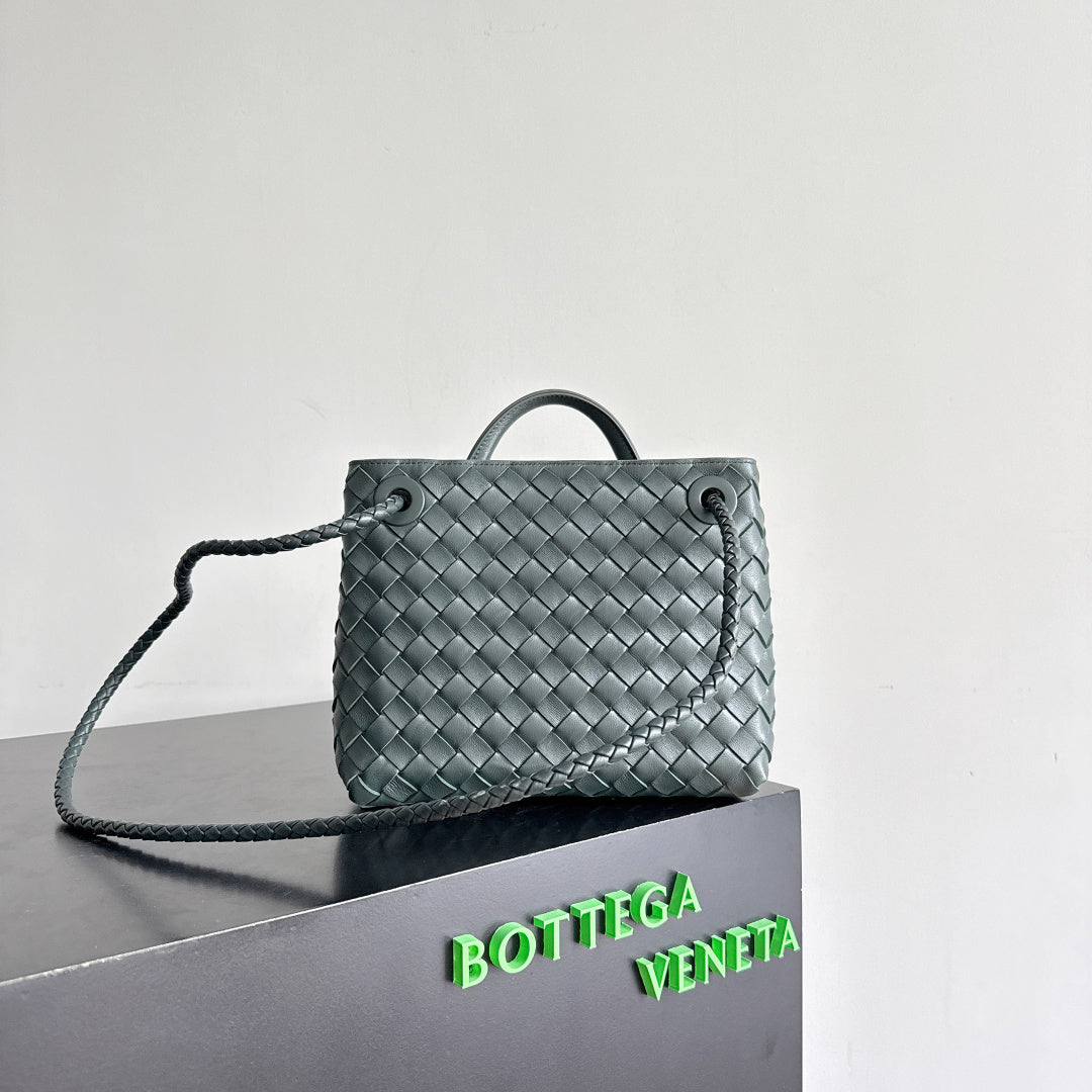 Bottega Veneta 743568 Dark Green & Green Designer Handbag - detail image 8