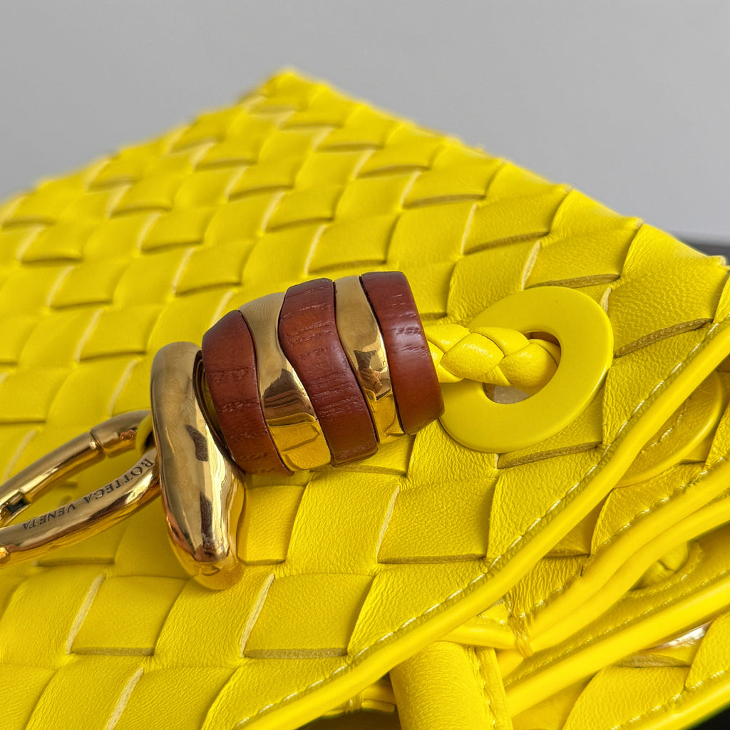 Bottega Veneta 743568 Yellow Designer Handbag Edition 2 - detail image 4