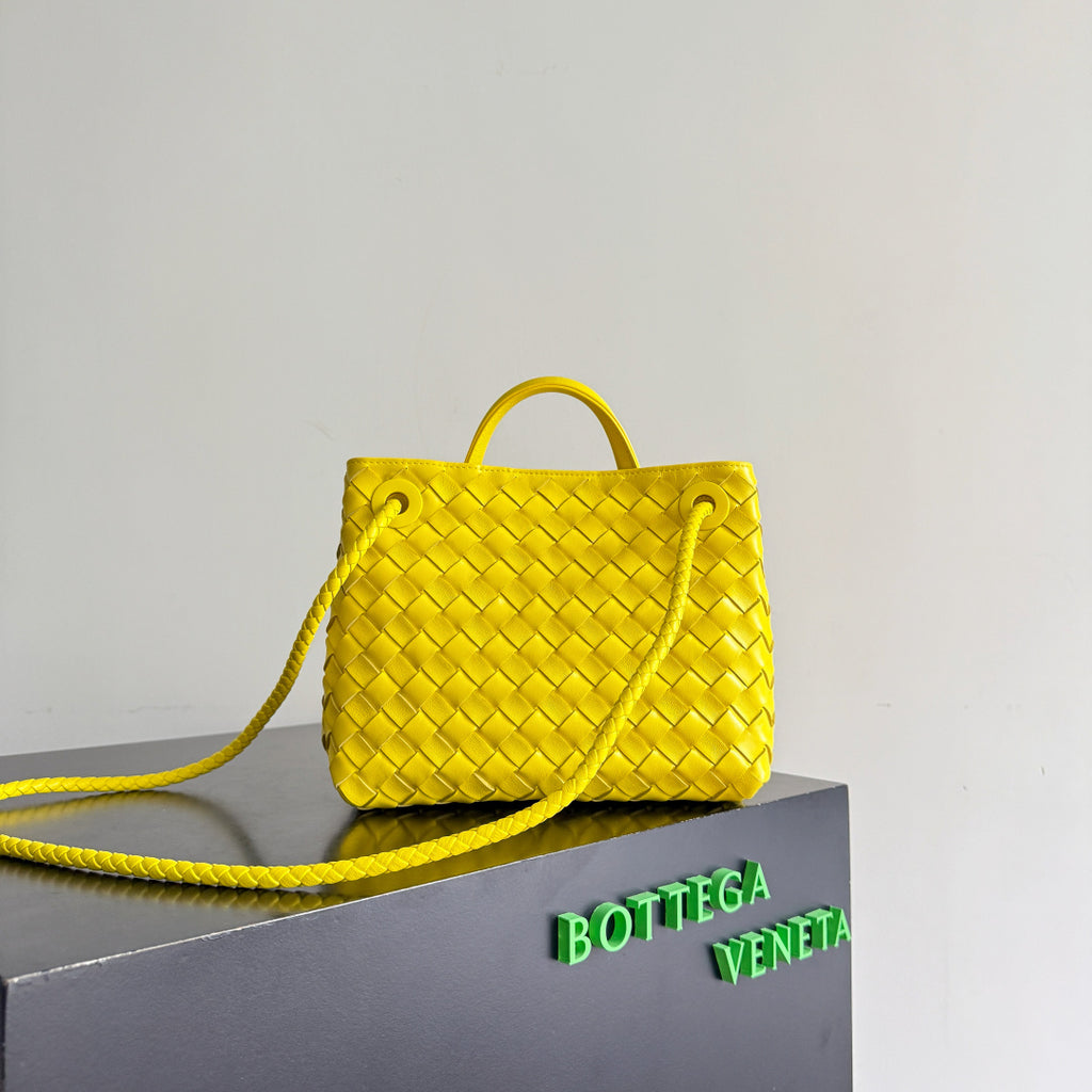 Bottega Veneta 743568 Yellow Designer Handbag Edition 2 - detail image 2