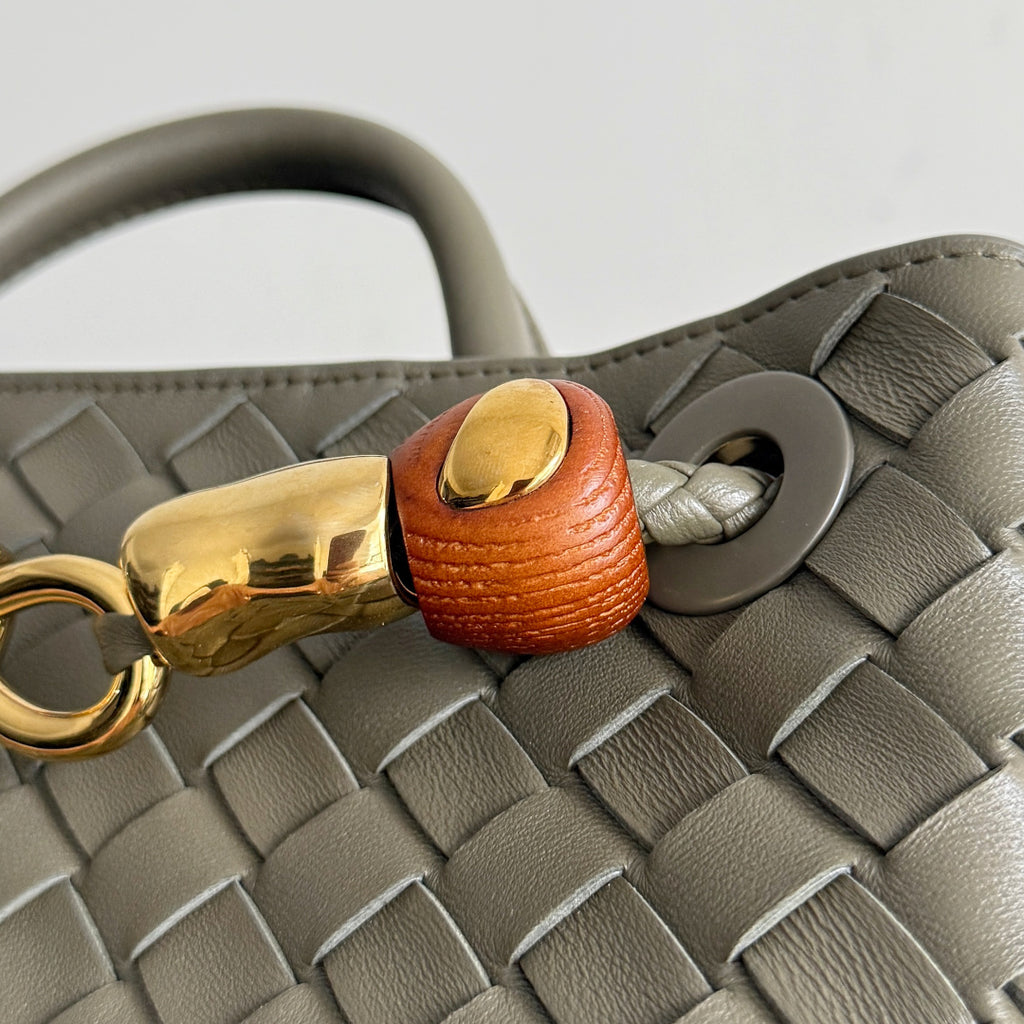 Bottega Veneta 743568 Gray Designer Handbag - detail image 5