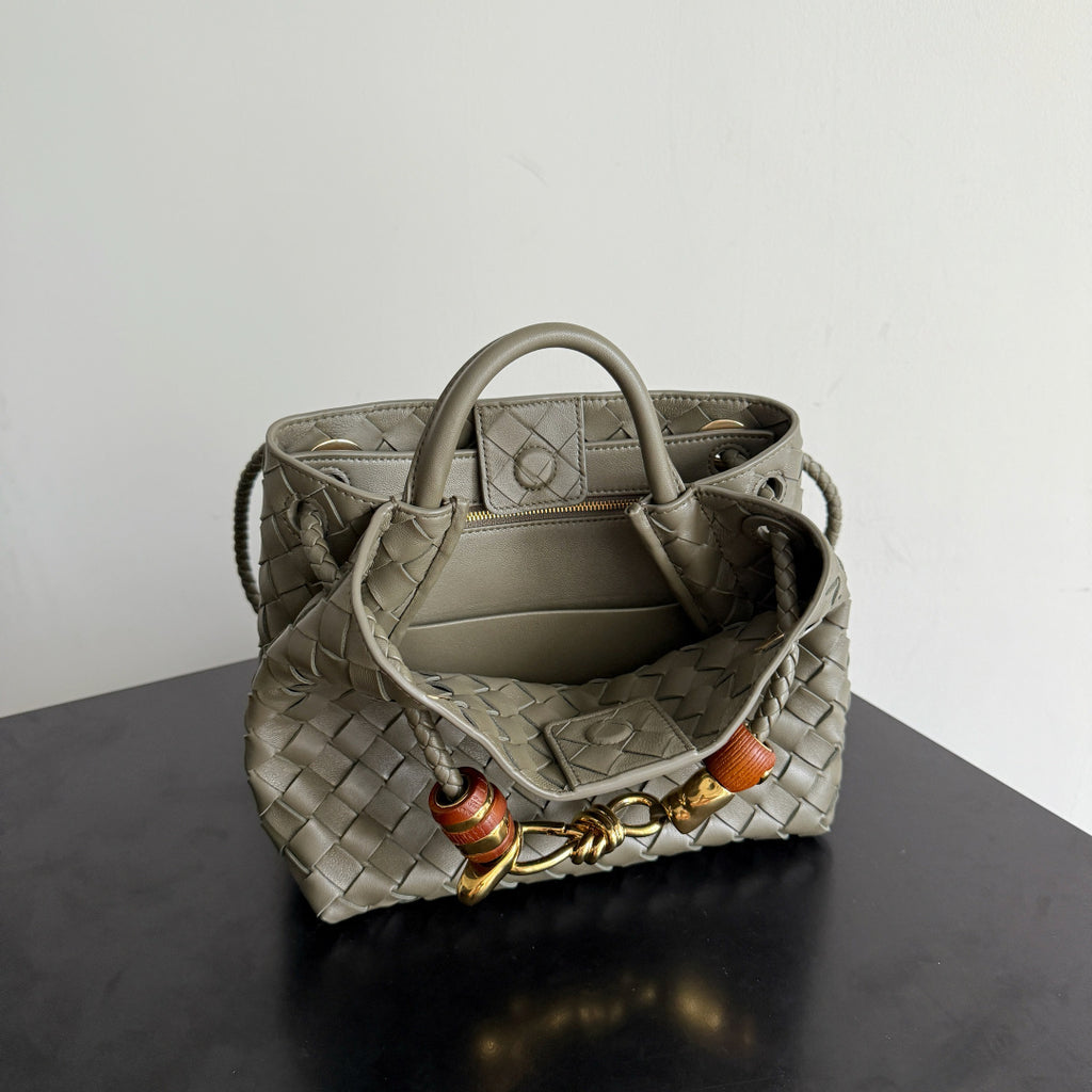 Bottega Veneta 743568 Gray Designer Handbag - detail image 8