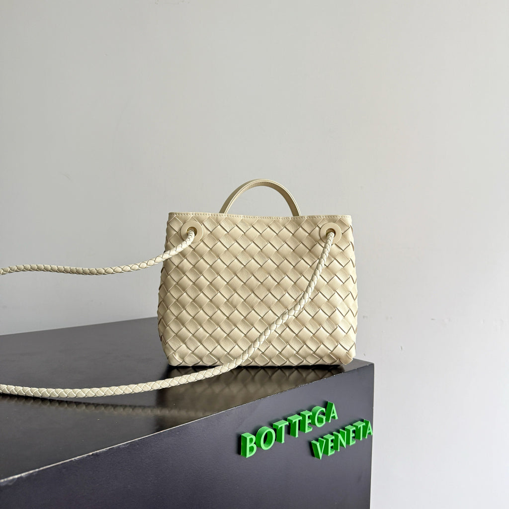 Bottega Veneta 743568 Silver Designer Handbag Edition 4 - detail image 2
