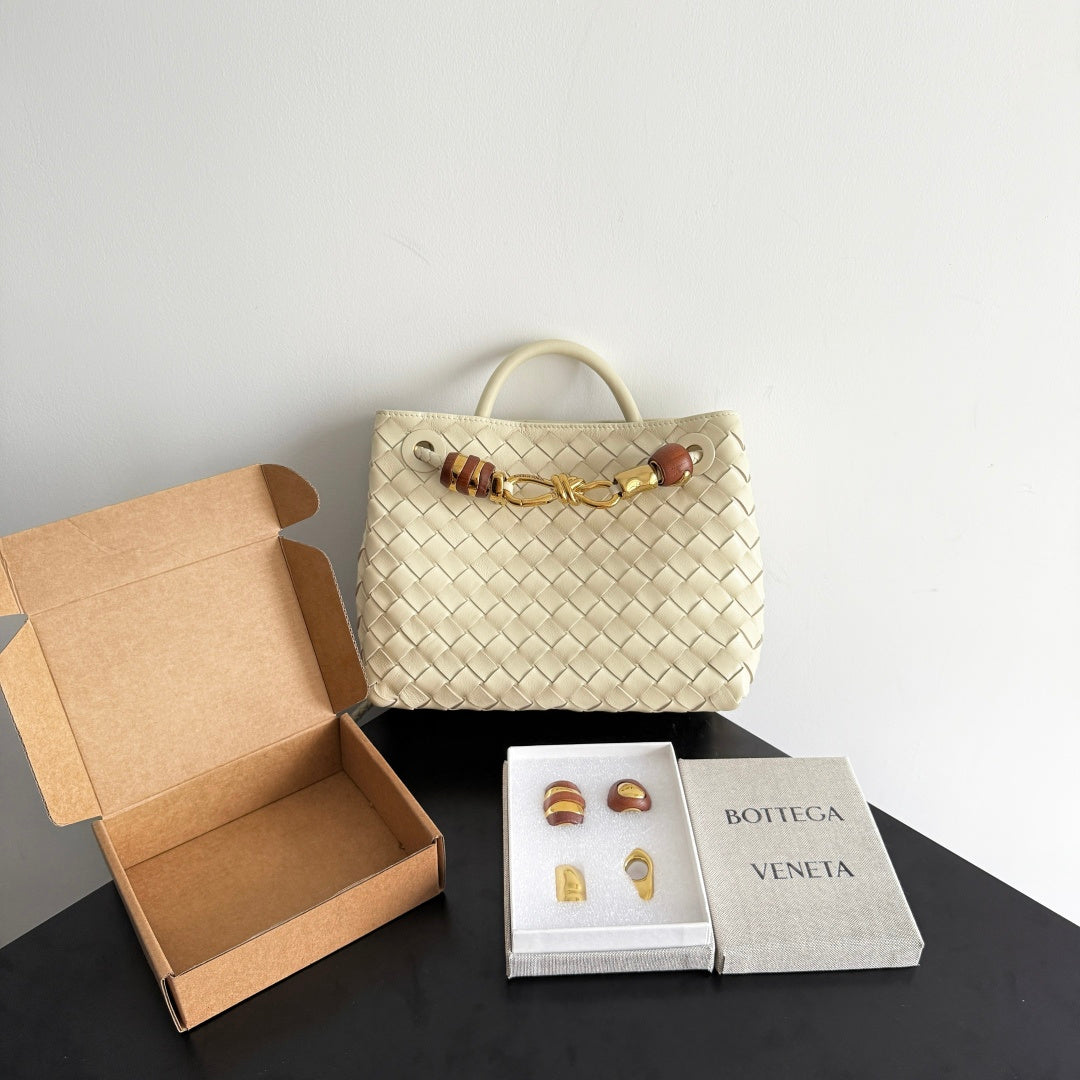 Bottega Veneta Black & Rose Gold Designer Handbag Edition 15