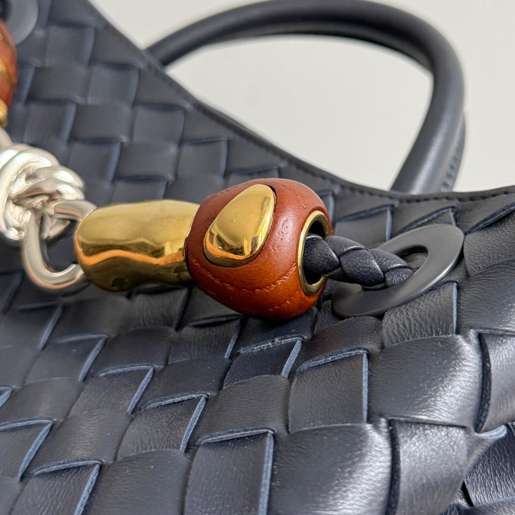 Bottega Veneta 743568 Black Designer Handbag Edition 8 - detail image 3