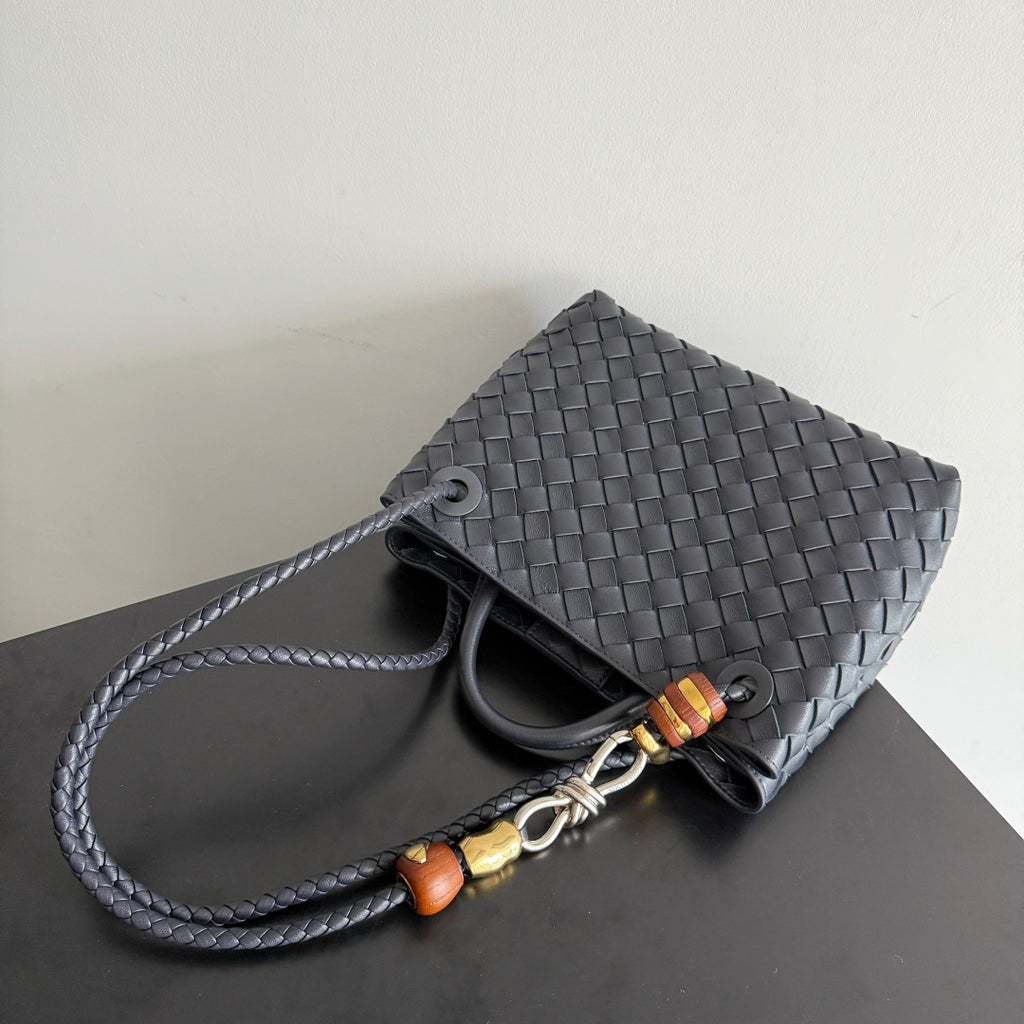 Bottega Veneta 743568 Black Designer Handbag Edition 8 - detail image 9
