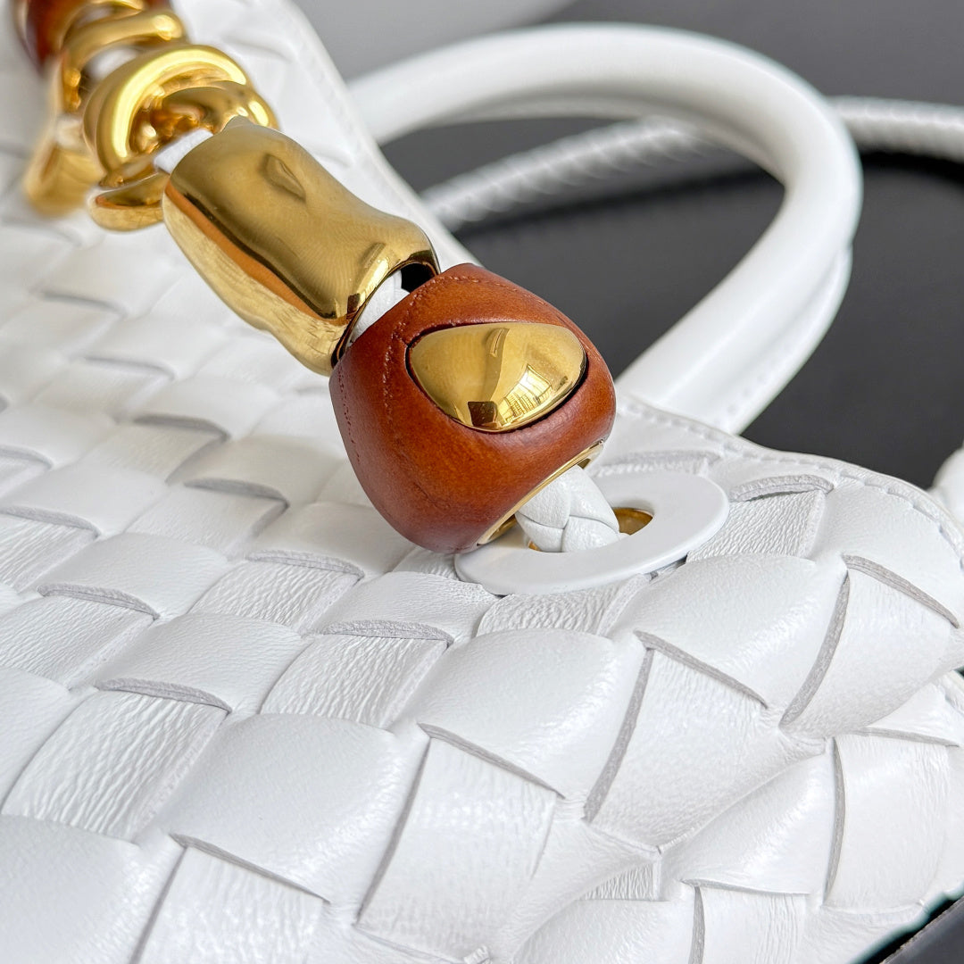Bottega Veneta 743568 White Designer Handbag Edition 3 - detail image 2