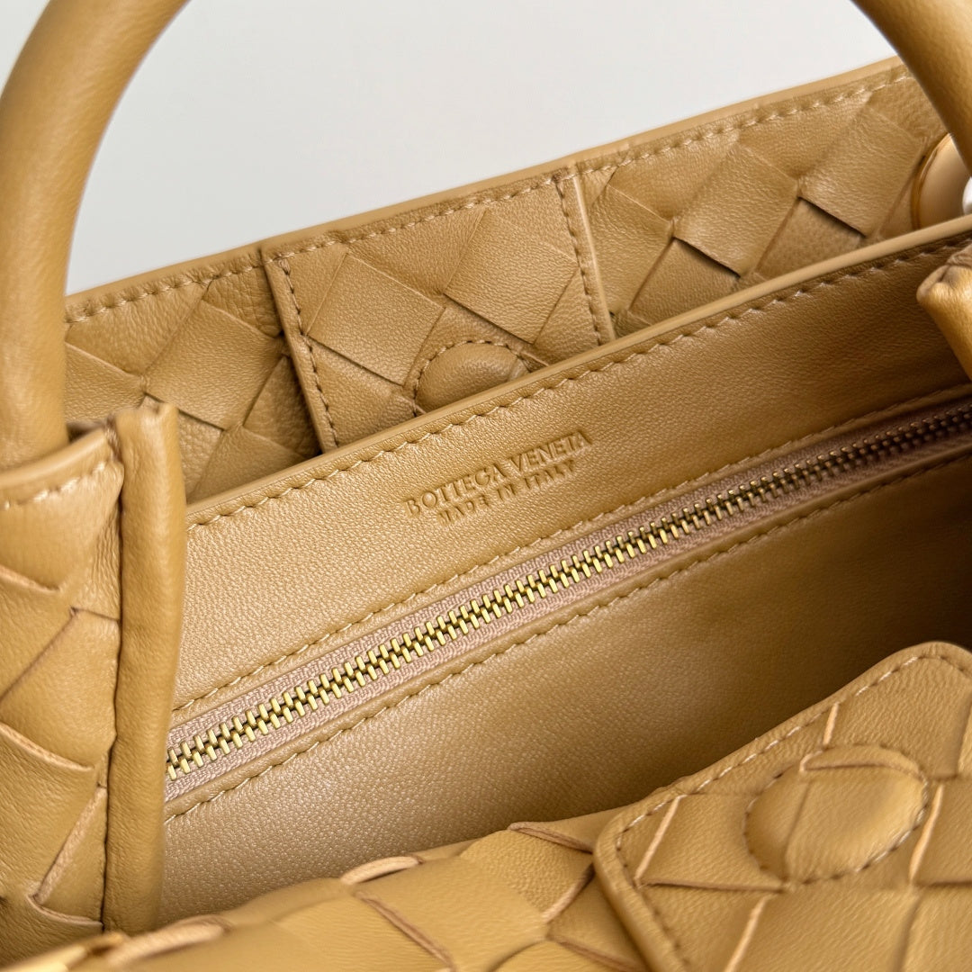Bottega Veneta 743568 Orange Designer Handbag Edition 3 - detail image 4