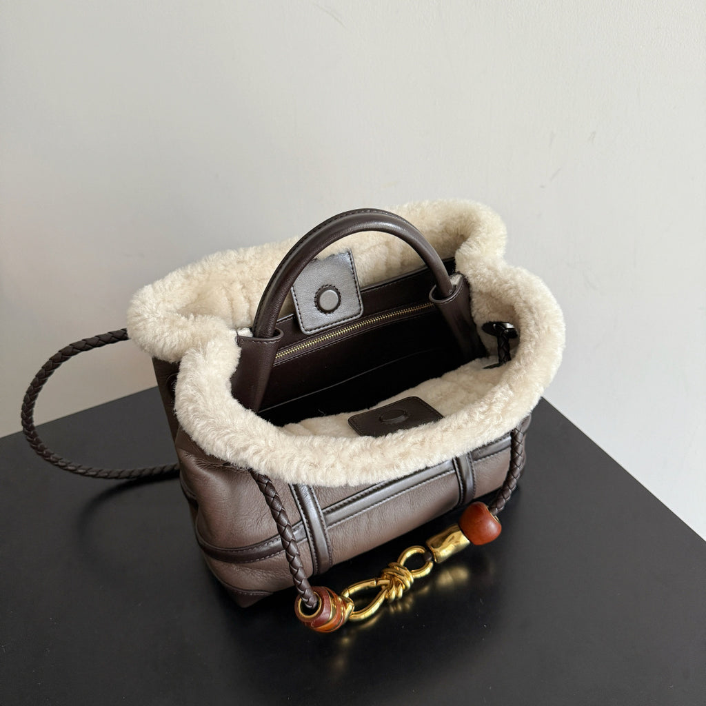 Bottega Veneta 806088 Brown Designer Handbag - detail image 8