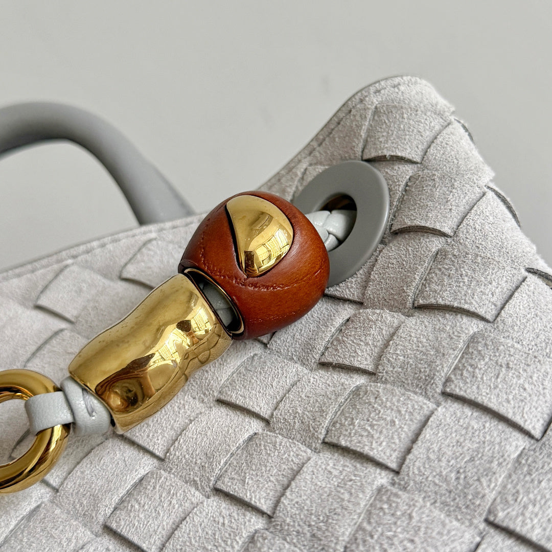 Bottega Veneta 743568 Silver Designer Handbag Edition 8 - detail image 3