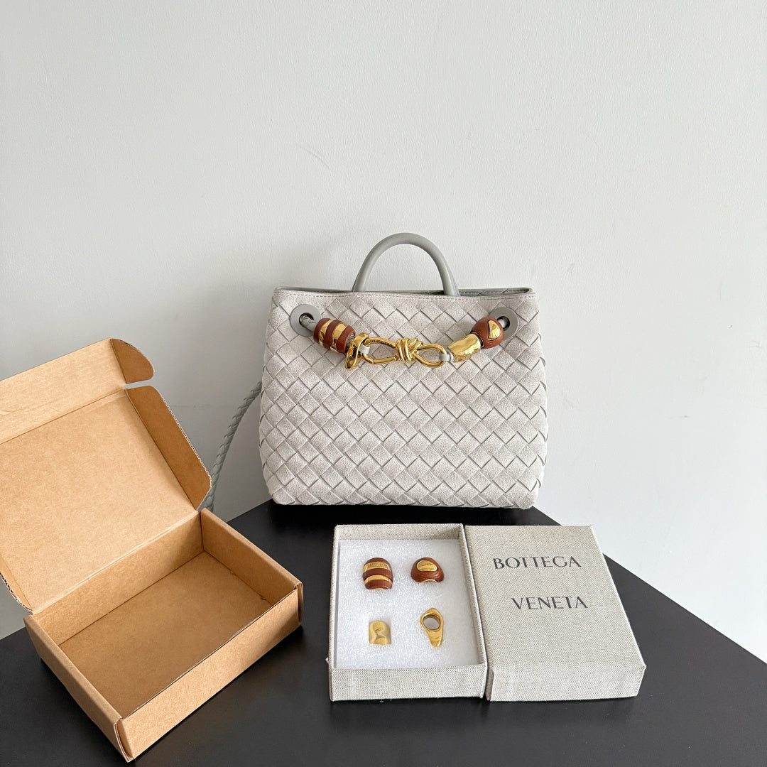 Bottega Veneta Orange Designer Handbag Edition 20