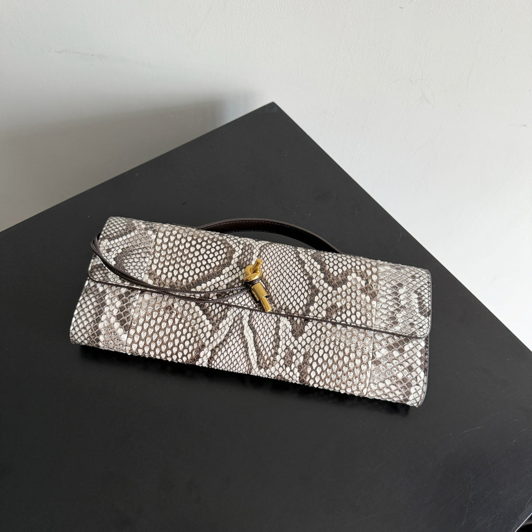 Bottega Veneta 794945 Gray Clutch Bag - detail image 5