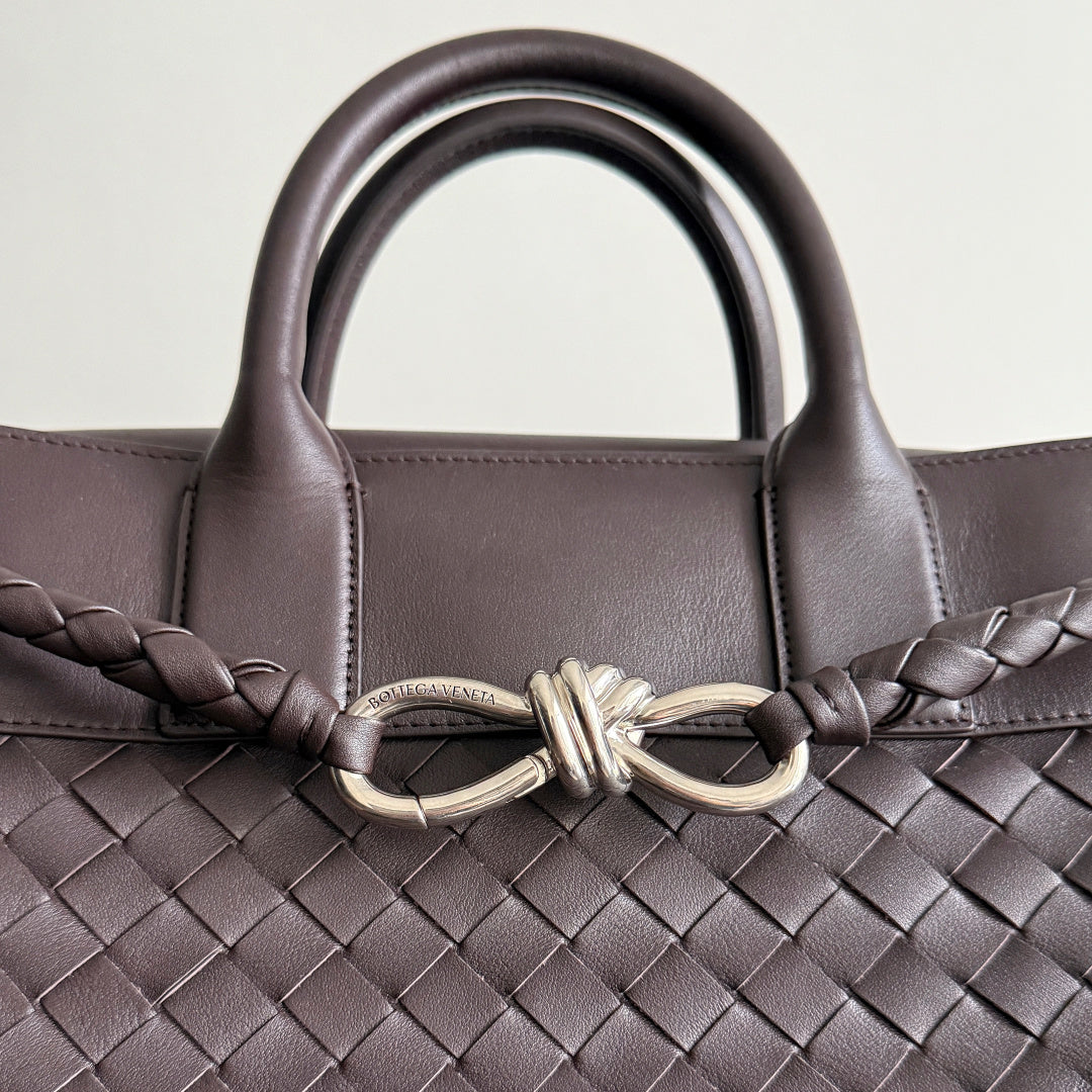 Bottega Veneta 827066 Black Designer Handbag Edition 2 - detail image 5