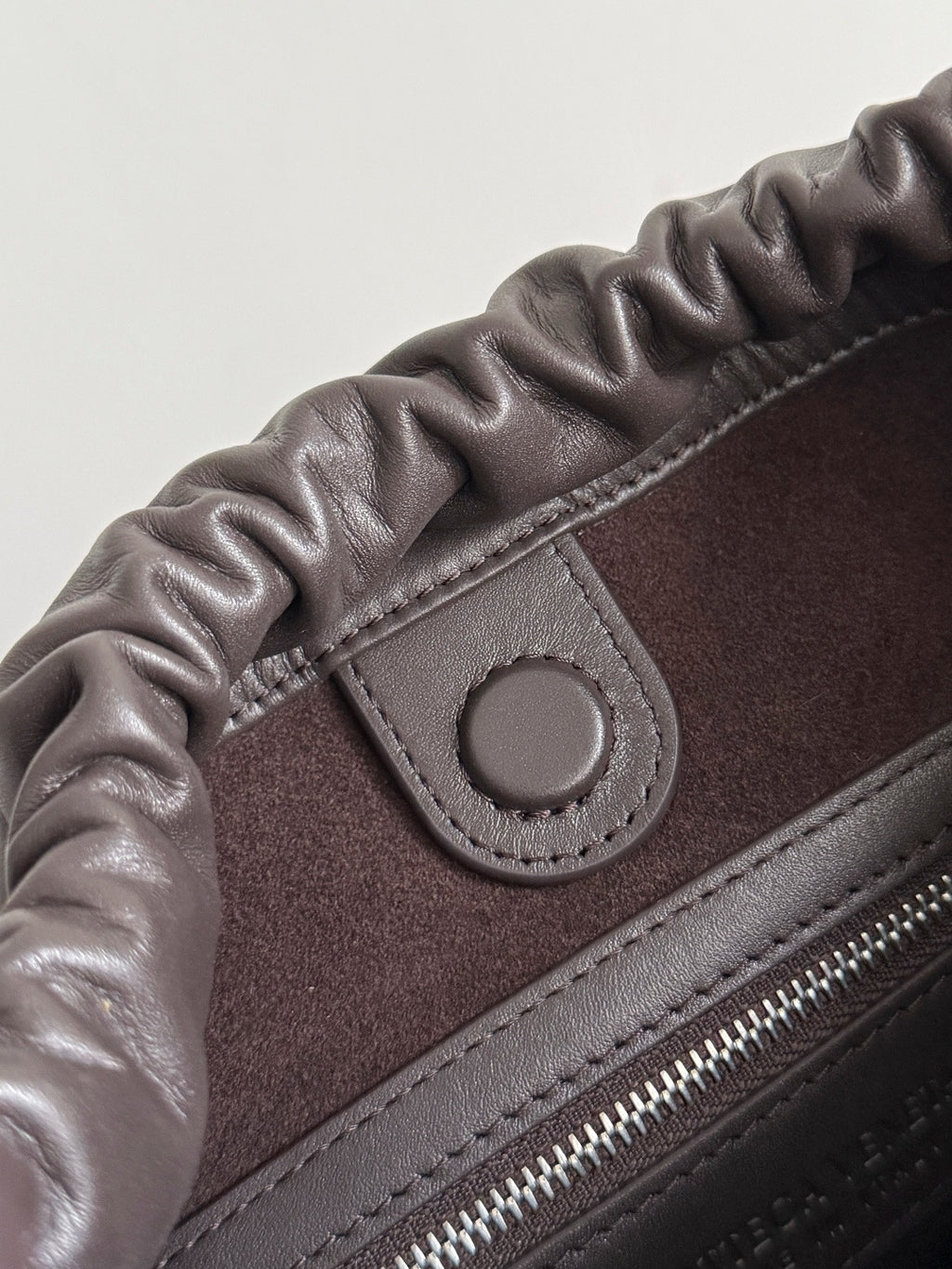 Bottega Veneta 836020 Black Bucket Bag Edition 2 - detail image 8