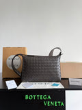 Bottega Veneta Brown Designer Handbag Edition 59