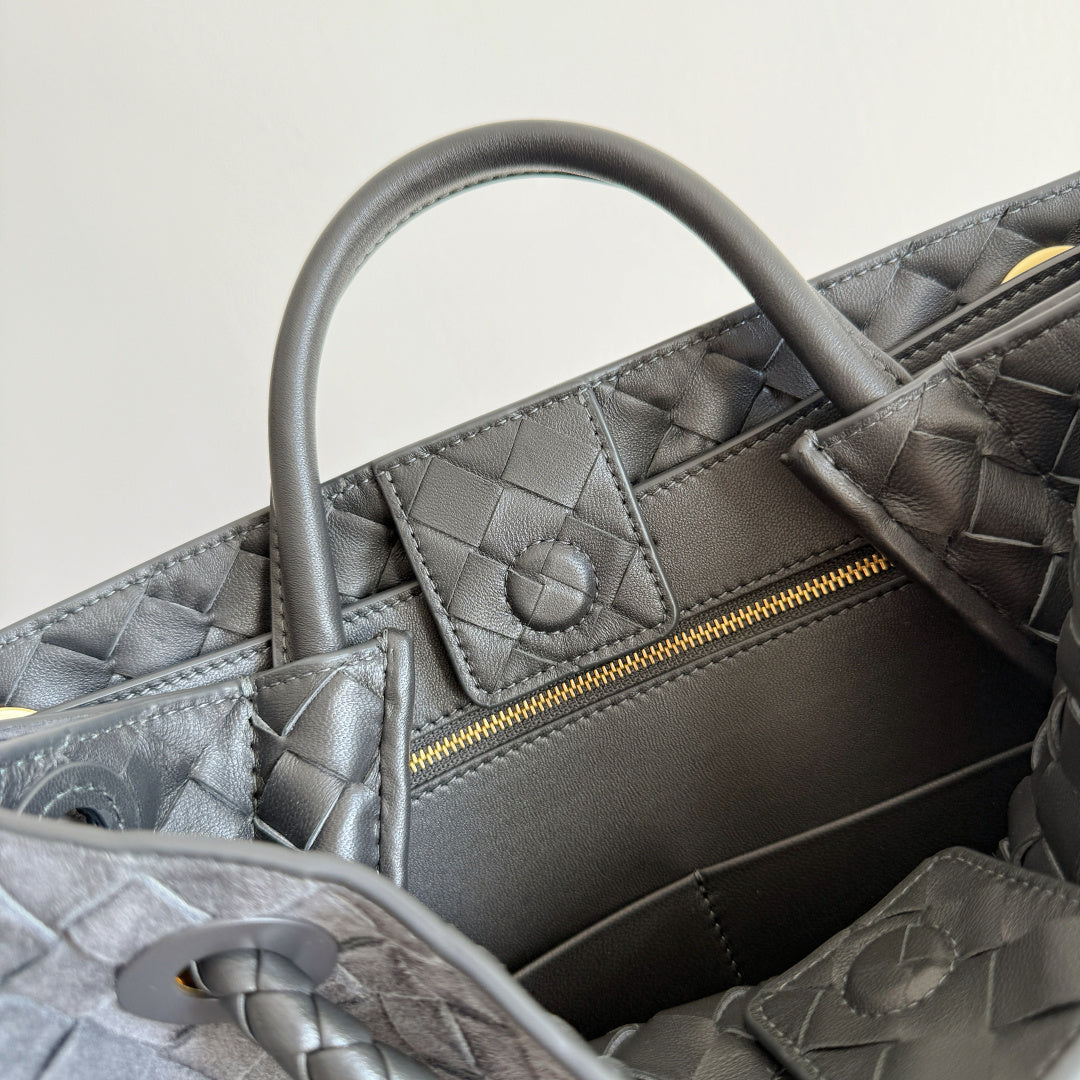 Bottega Veneta 743572 Gray Designer Handbag - detail image 7