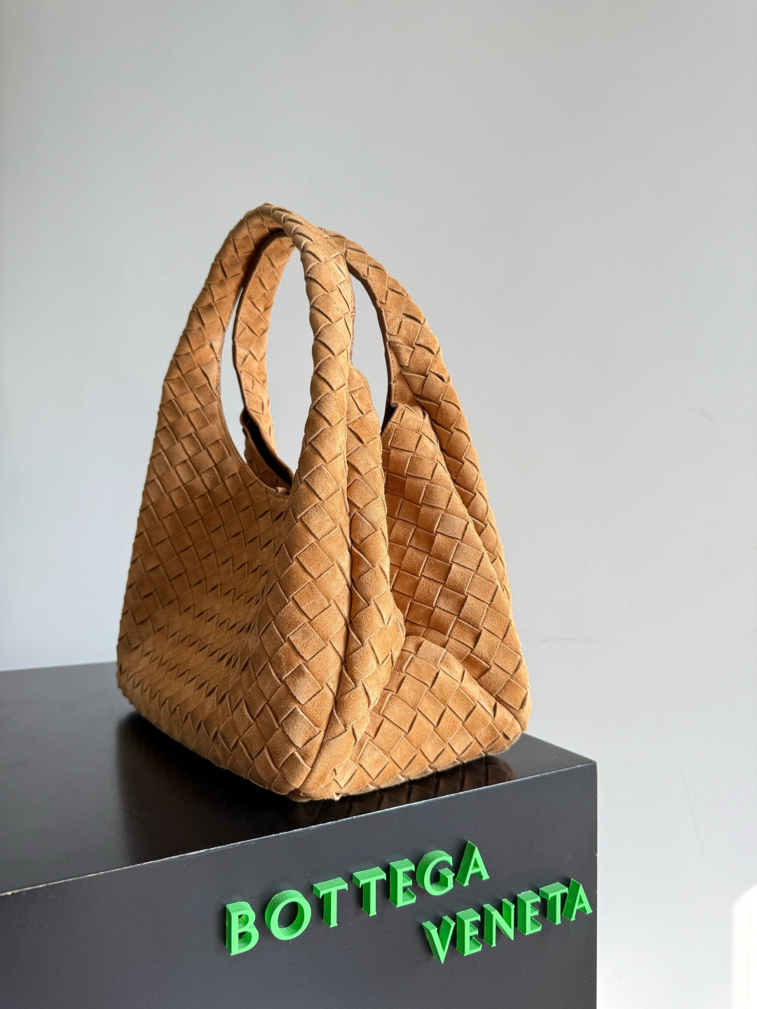 Bottega Veneta 844250 Orange Designer Handbag - detail image 3