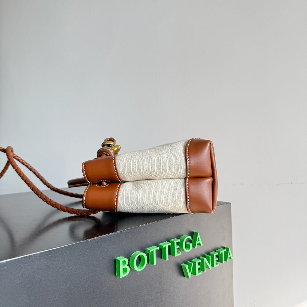 Bottega Veneta 791594 Brown Designer Handbag - detail image 4