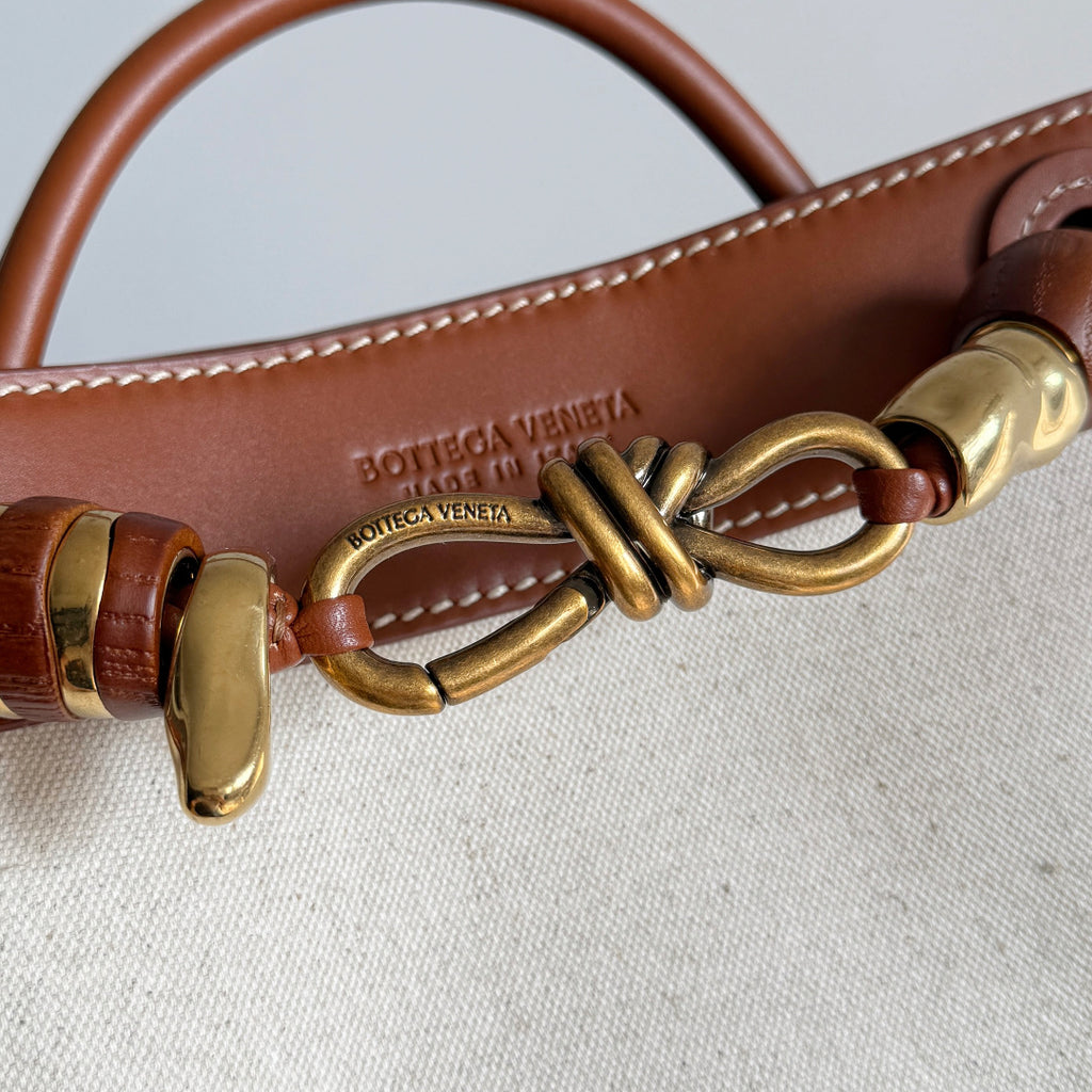 Bottega Veneta 791594 Brown Designer Handbag - detail image 2