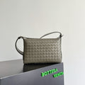 Bottega Veneta 836016 Gray Clutch Bag