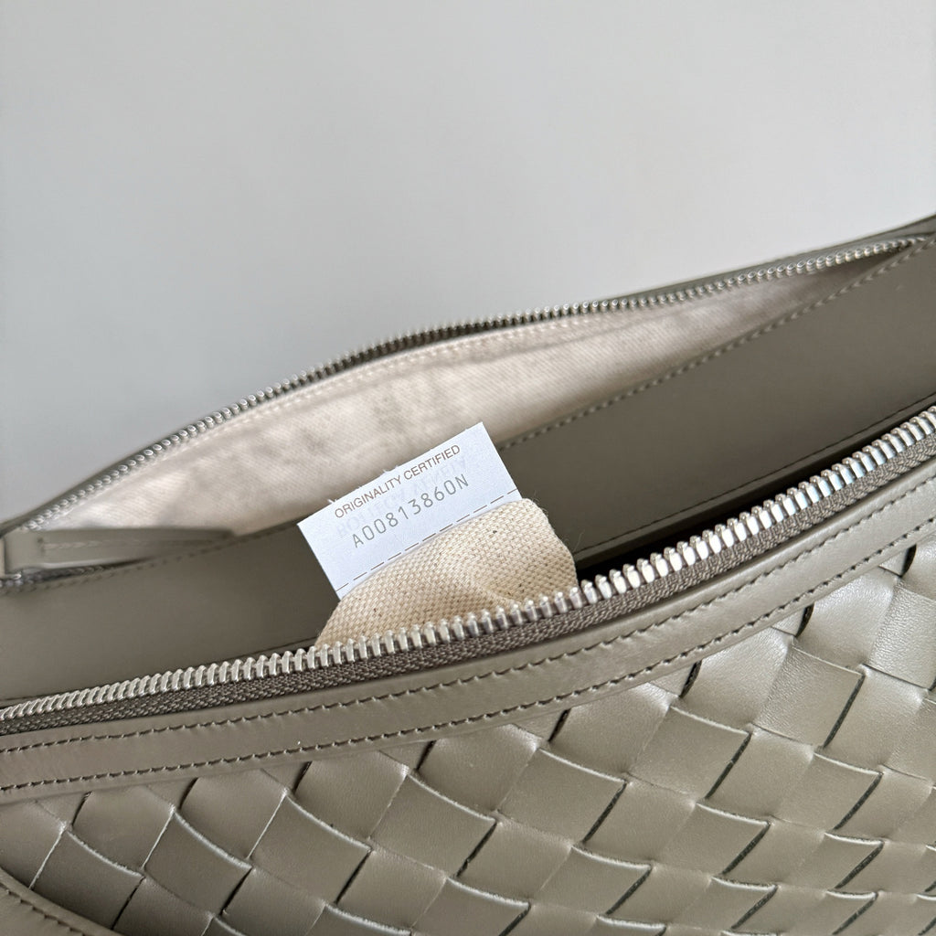 Bottega Veneta 836016 Gray Clutch Bag - detail image 9