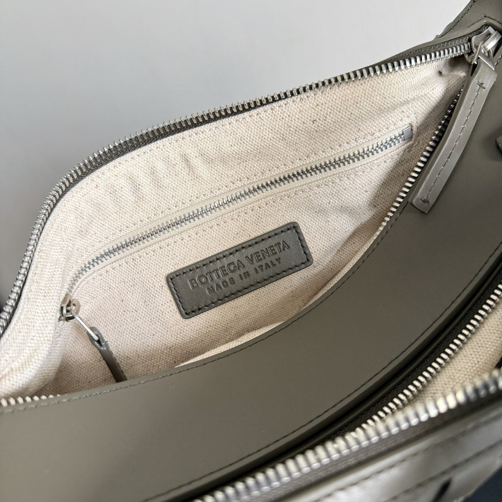 Bottega Veneta 836016 Gray Clutch Bag - detail image 7