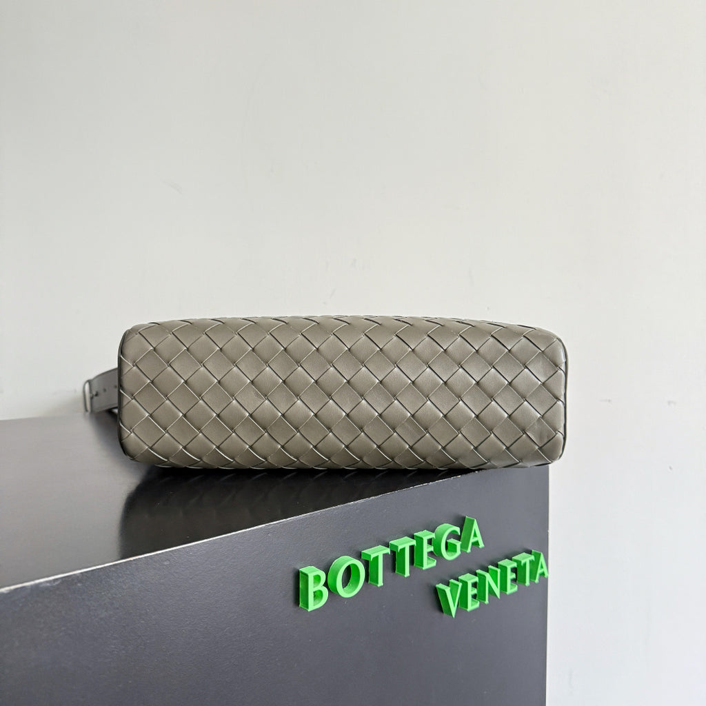Bottega Veneta 836016 Gray Clutch Bag - detail image 3