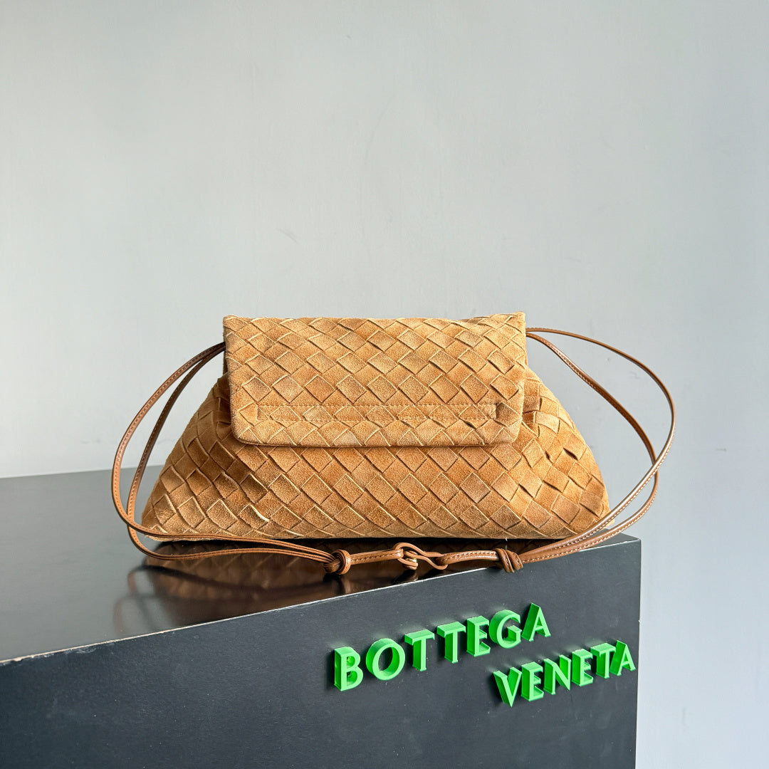 Bottega Veneta 857657 Orange Clutch Bag - detail image 3