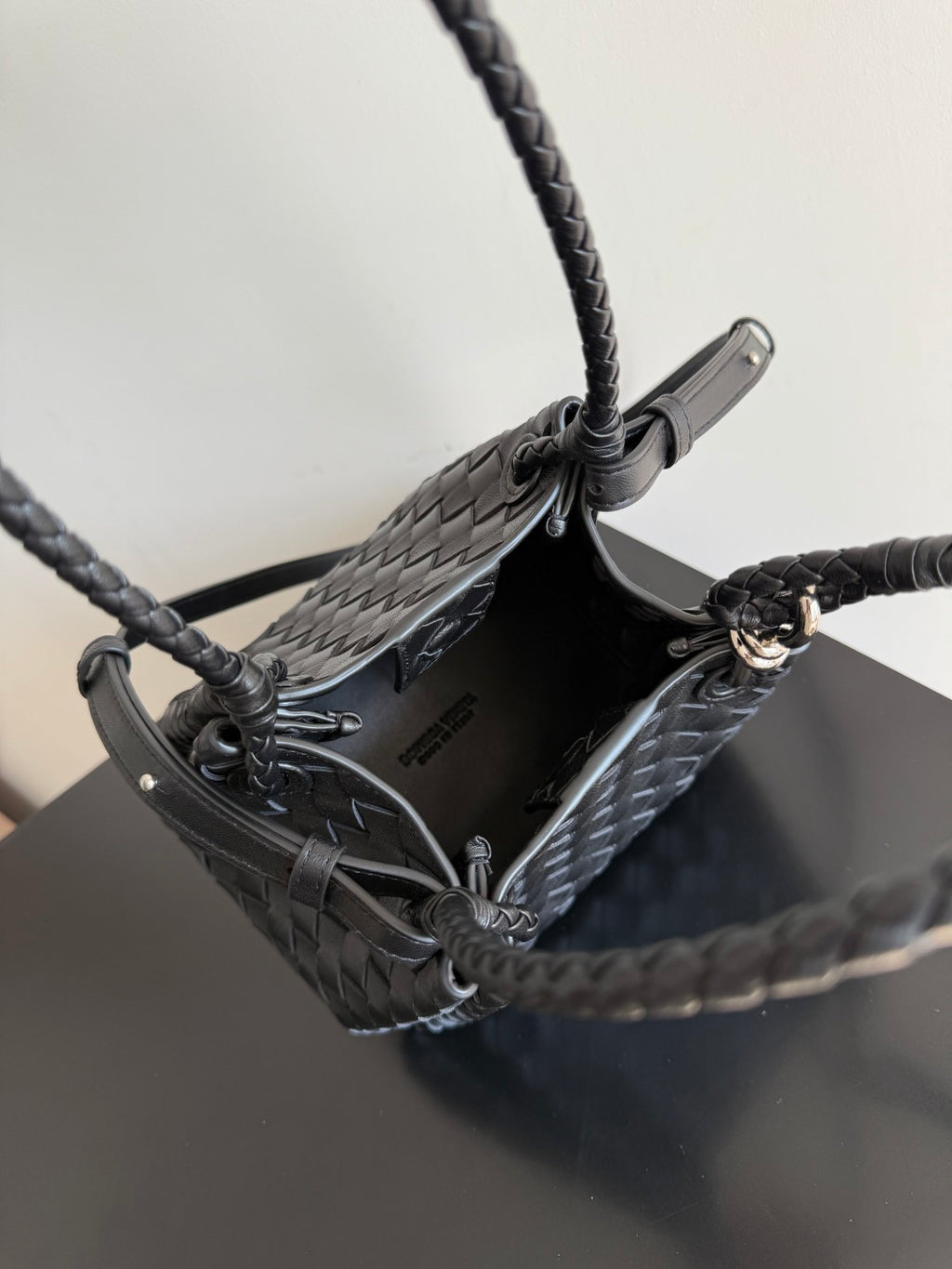 Bottega Veneta 796569 Black Designer Handbag - detail image 8