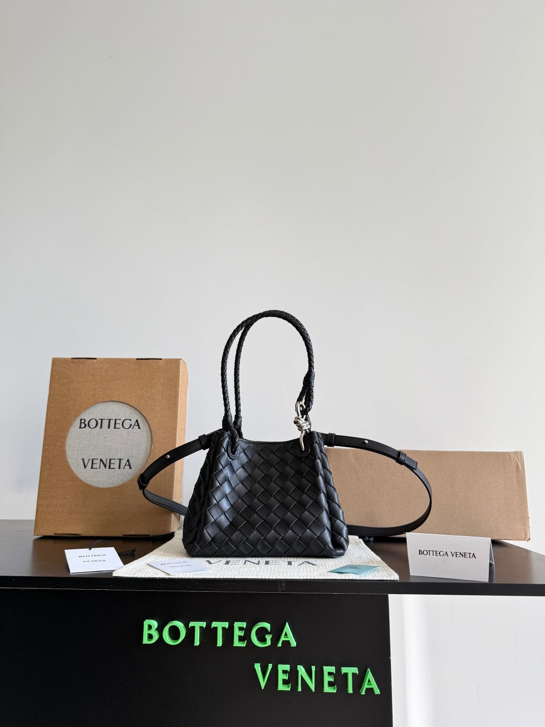 Bottega Veneta Black Designer Handbag Edition 551