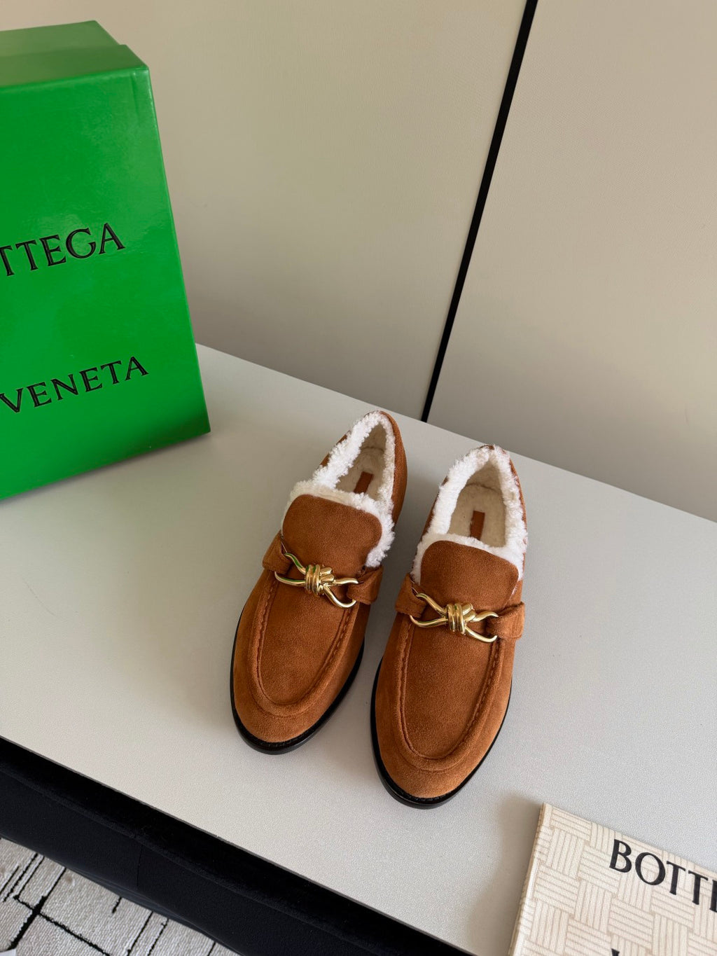 Bottega Veneta 40.41.42 Brown Loafers EU 35-39