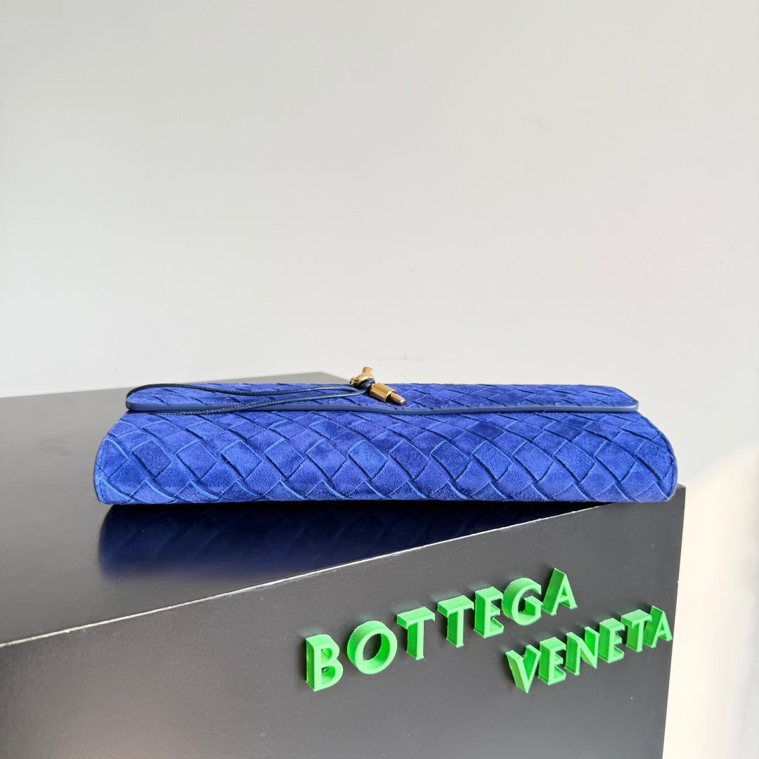 Bottega Veneta 741511 Blue Designer Handbag - detail image 4