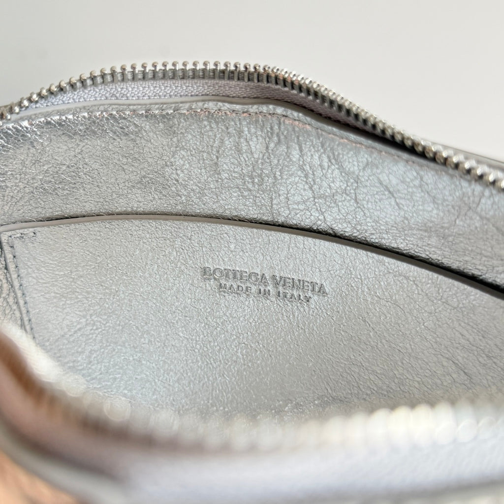 Bottega Veneta 794258 Silver Pouch Bag Edition 2 - detail image 8