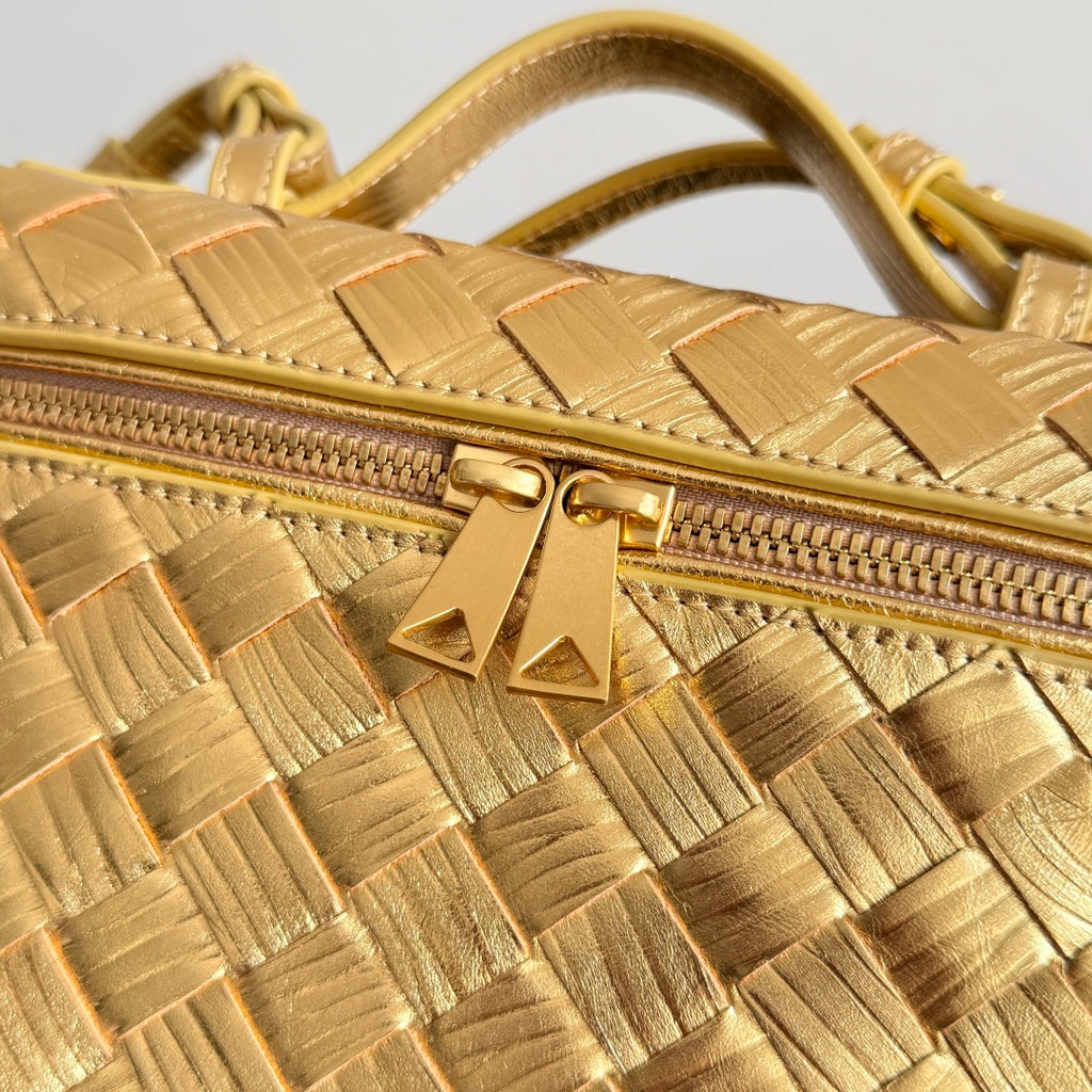 Bottega Veneta 789109 Orange Designer Handbag - detail image 2