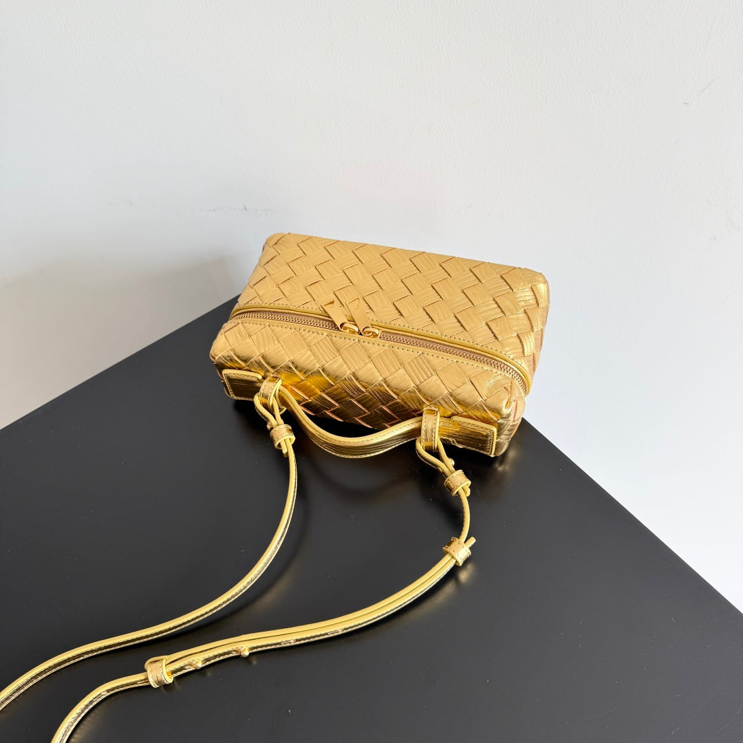 Bottega Veneta 789109 Orange Designer Handbag - detail image 6