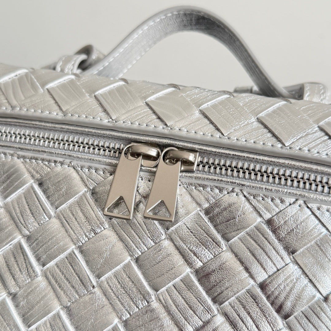 Bottega Veneta 789109 Gray Designer Handbag - detail image 2