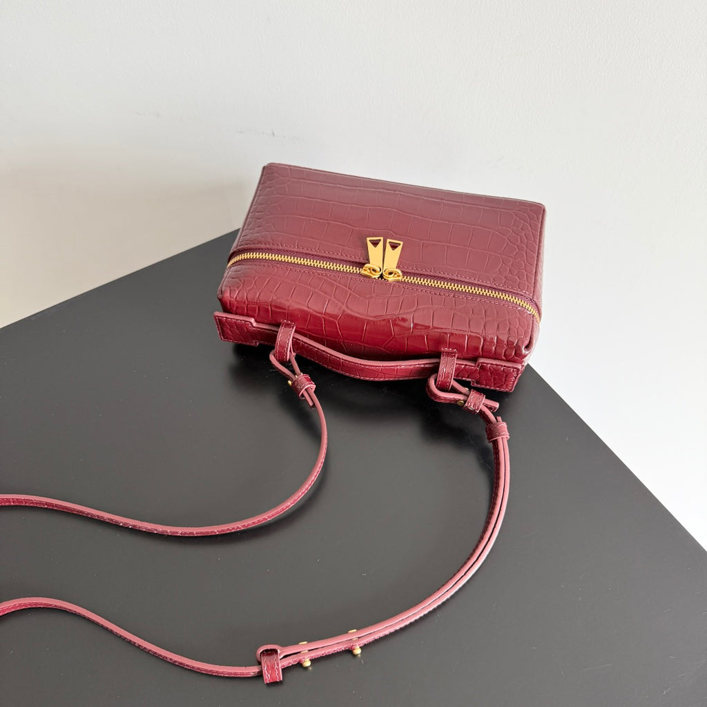 Bottega Veneta 789109 Red Designer Handbag - detail image 6