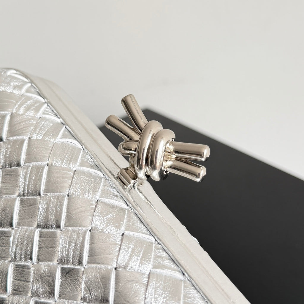 Bottega Veneta 844108 Silver Designer Handbag - detail image 4
