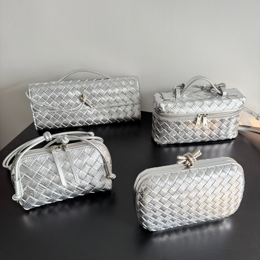 Bottega Veneta Gold Designer Handbag Edition 14 - detail image 9