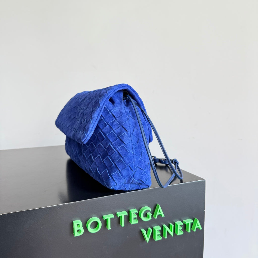 Bottega Veneta 857657 Blue Clutch Bag - detail image 2