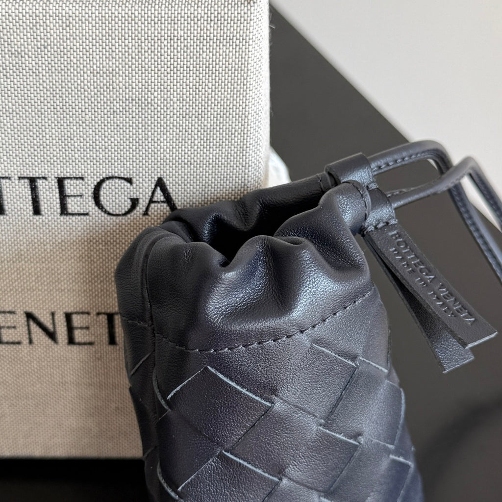 Bottega Veneta 843903 Black Coin Purse Edition 2 - detail image 3