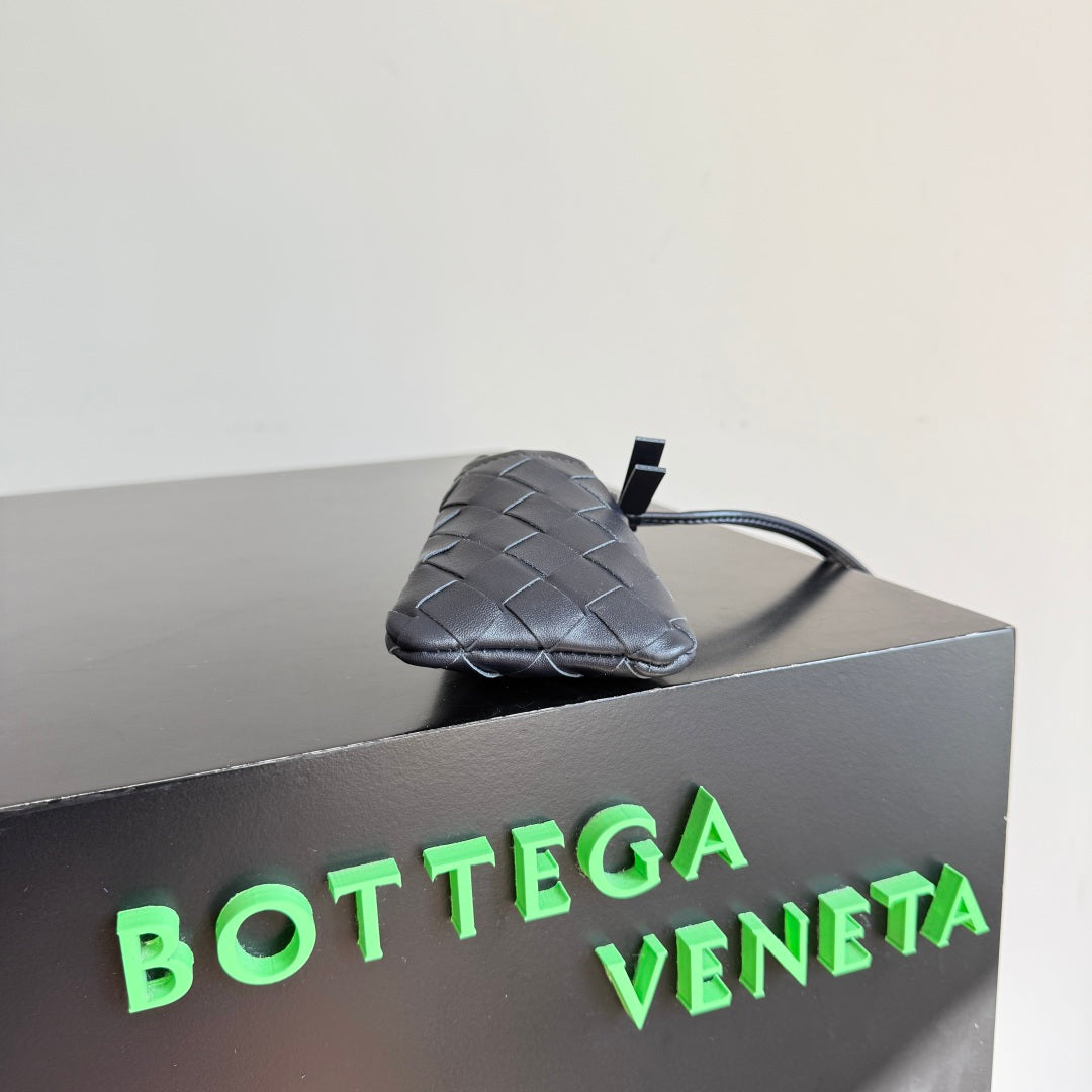 Bottega Veneta 843903 Black Coin Purse Edition 2 - detail image 5
