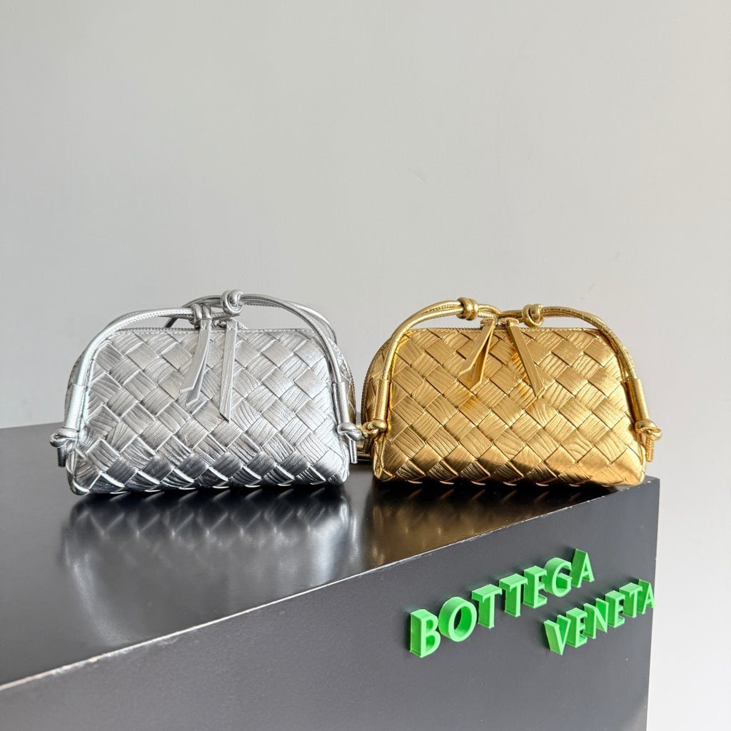 Bottega Veneta Gold Designer Handbag Edition 14 - detail image 4