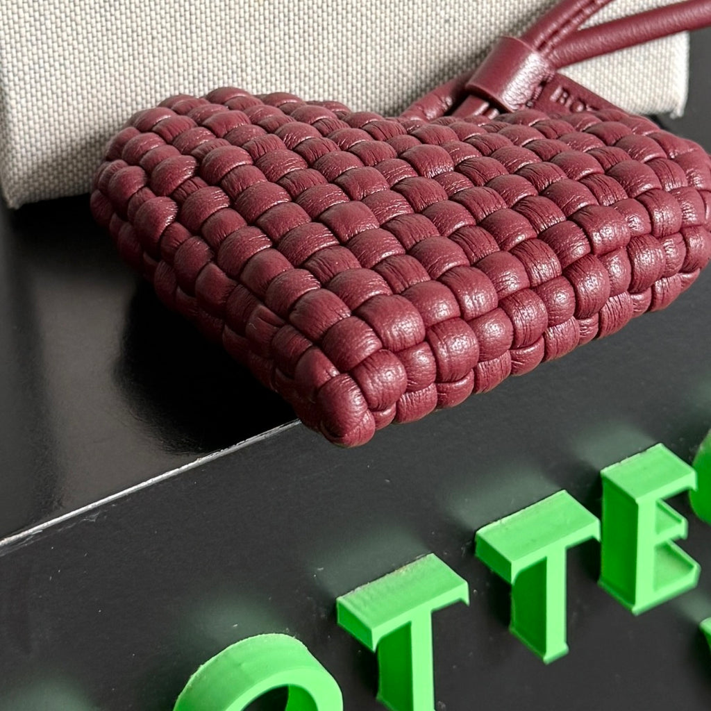 Bottega Veneta 844701 Red Designer Handbag - detail image 5